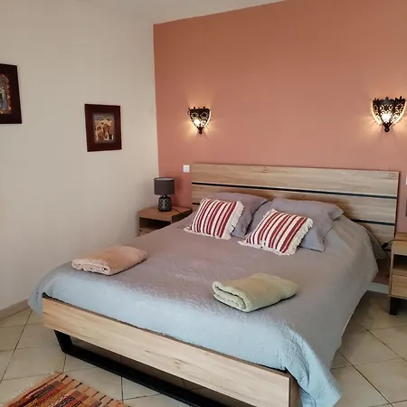 Дом отдыха Le Panorama Courry